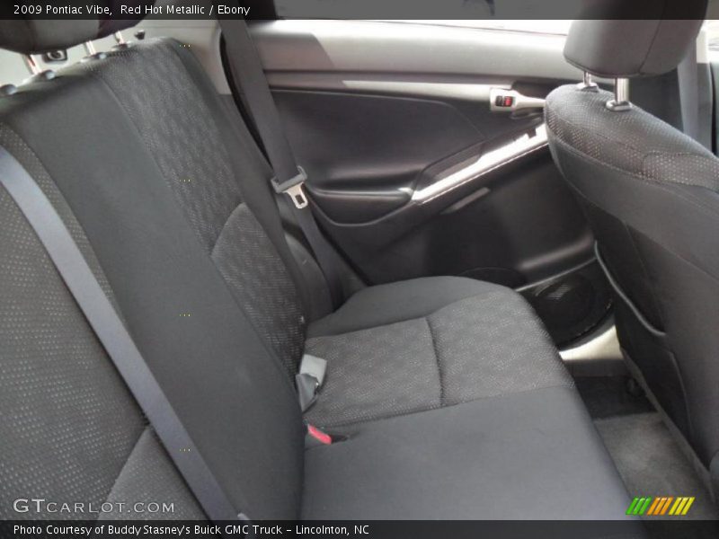 Red Hot Metallic / Ebony 2009 Pontiac Vibe