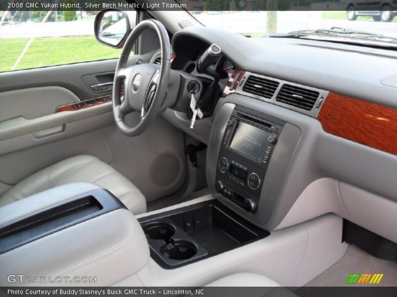 Silver Birch Metallic / Light Titanium 2008 GMC Yukon Hybrid