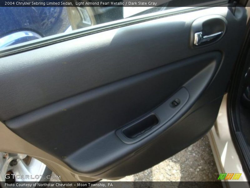 Light Almond Pearl Metallic / Dark Slate Gray 2004 Chrysler Sebring Limited Sedan