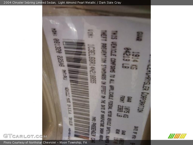 Light Almond Pearl Metallic / Dark Slate Gray 2004 Chrysler Sebring Limited Sedan
