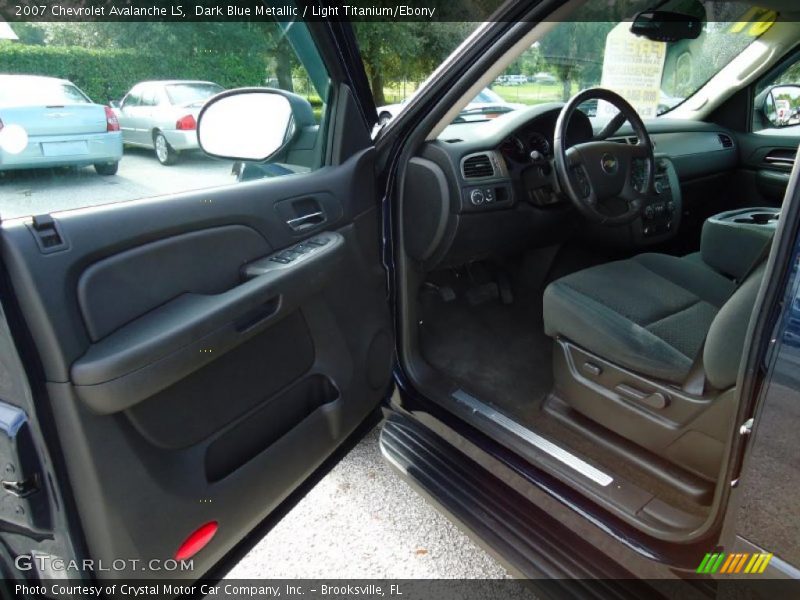 Dark Blue Metallic / Light Titanium/Ebony 2007 Chevrolet Avalanche LS