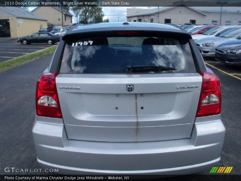 Bright Silver Metallic / Dark Slate Gray 2010 Dodge Caliber Mainstreet