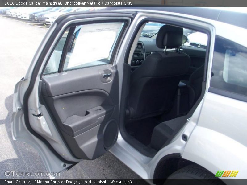 Bright Silver Metallic / Dark Slate Gray 2010 Dodge Caliber Mainstreet