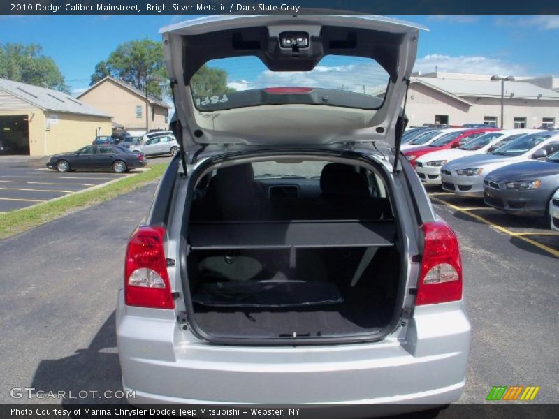 Bright Silver Metallic / Dark Slate Gray 2010 Dodge Caliber Mainstreet