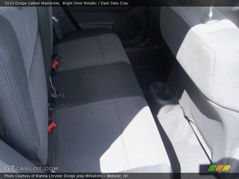 Bright Silver Metallic / Dark Slate Gray 2010 Dodge Caliber Mainstreet