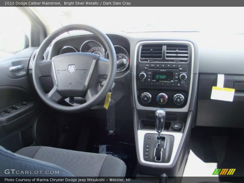 Bright Silver Metallic / Dark Slate Gray 2010 Dodge Caliber Mainstreet