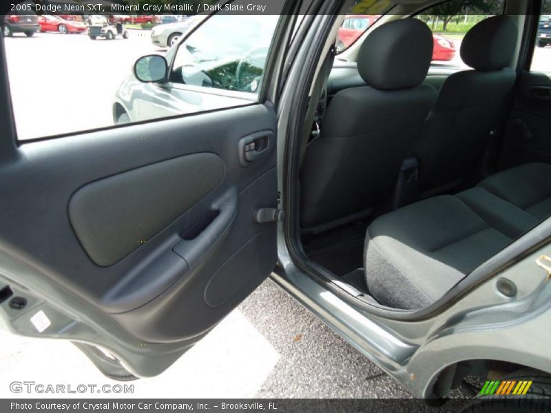 Mineral Gray Metallic / Dark Slate Gray 2005 Dodge Neon SXT