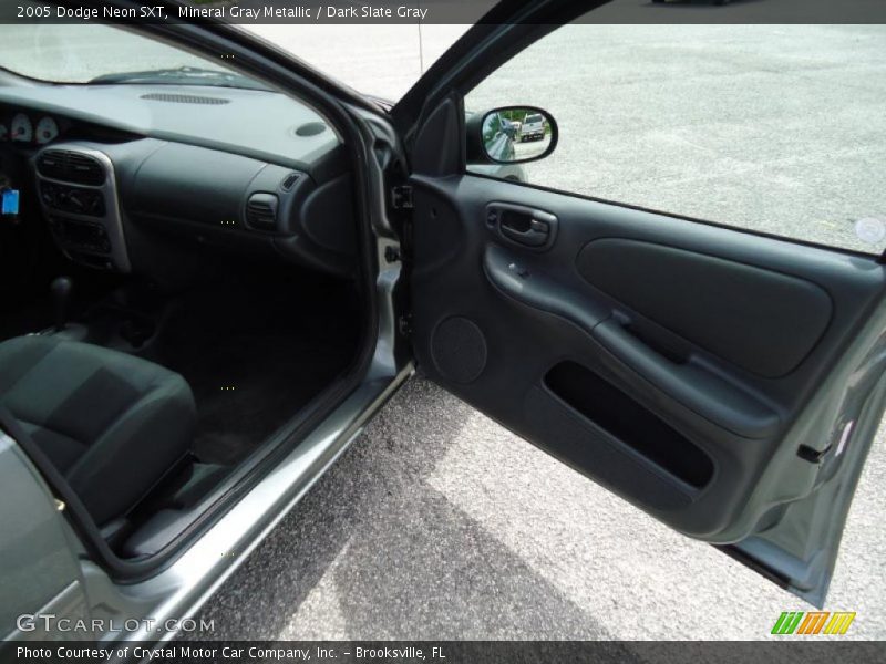 Mineral Gray Metallic / Dark Slate Gray 2005 Dodge Neon SXT