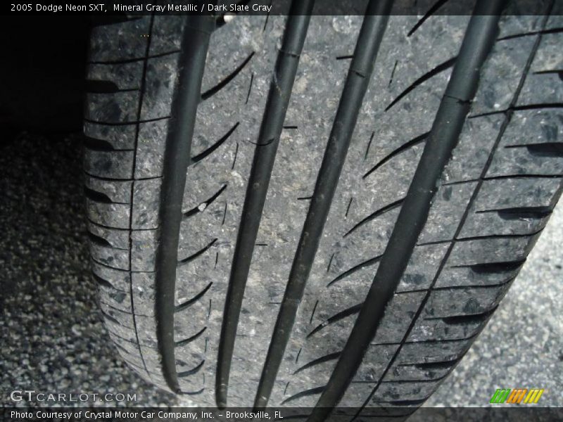 Mineral Gray Metallic / Dark Slate Gray 2005 Dodge Neon SXT