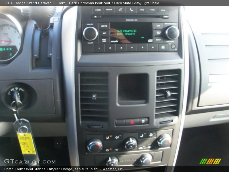 Dark Cordovan Pearlcoat / Dark Slate Gray/Light Shale 2010 Dodge Grand Caravan SE Hero