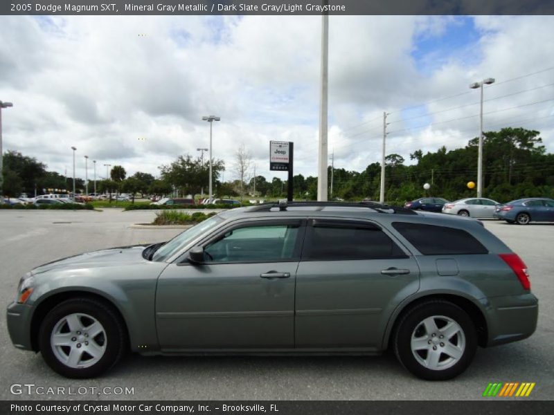 Mineral Gray Metallic / Dark Slate Gray/Light Graystone 2005 Dodge Magnum SXT