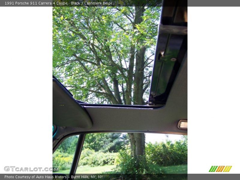Black / Cashmere Beige 1991 Porsche 911 Carrera 4 Coupe