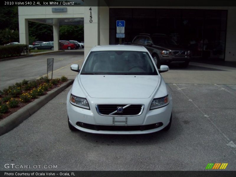 Ice White / Quartz 2010 Volvo S40 2.4i