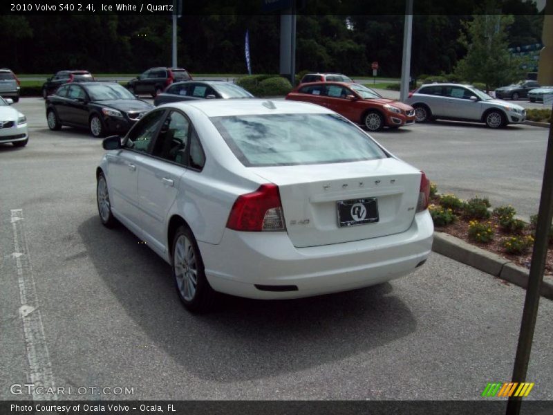 Ice White / Quartz 2010 Volvo S40 2.4i