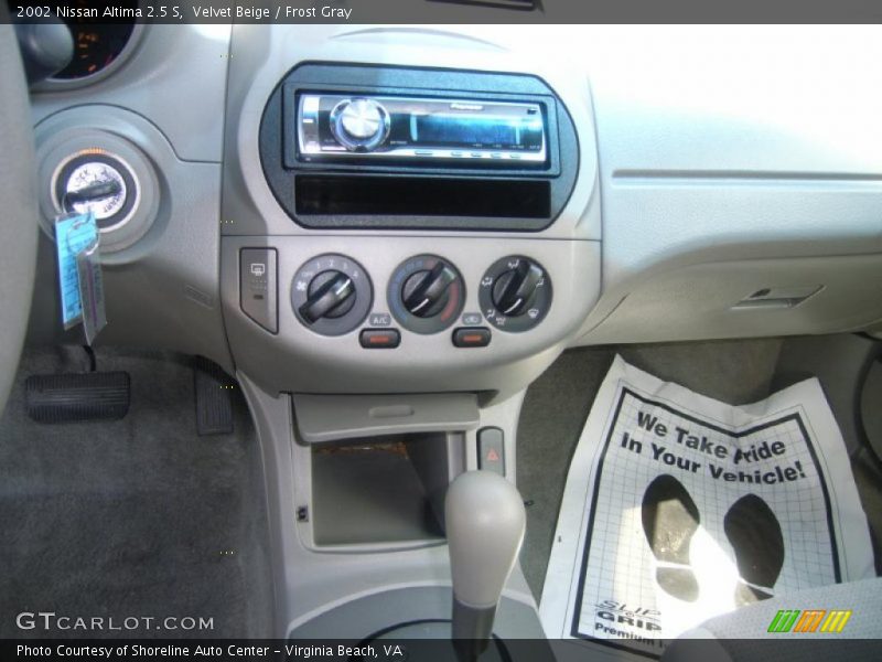 Velvet Beige / Frost Gray 2002 Nissan Altima 2.5 S