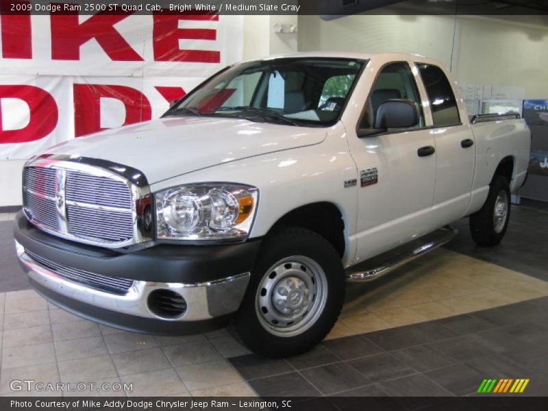 Bright White / Medium Slate Gray 2009 Dodge Ram 2500 ST Quad Cab