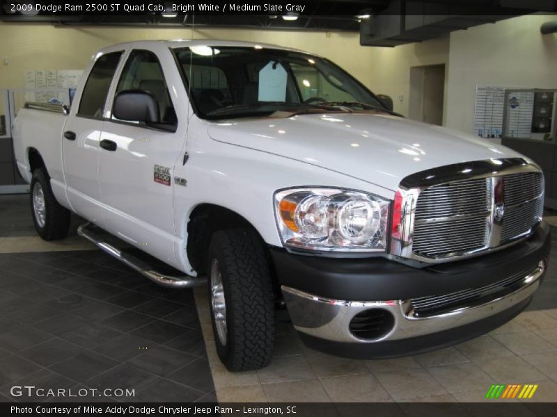 Bright White / Medium Slate Gray 2009 Dodge Ram 2500 ST Quad Cab