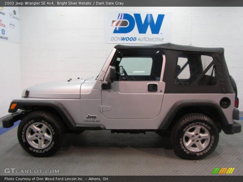 Bright Silver Metallic / Dark Slate Gray 2003 Jeep Wrangler SE 4x4