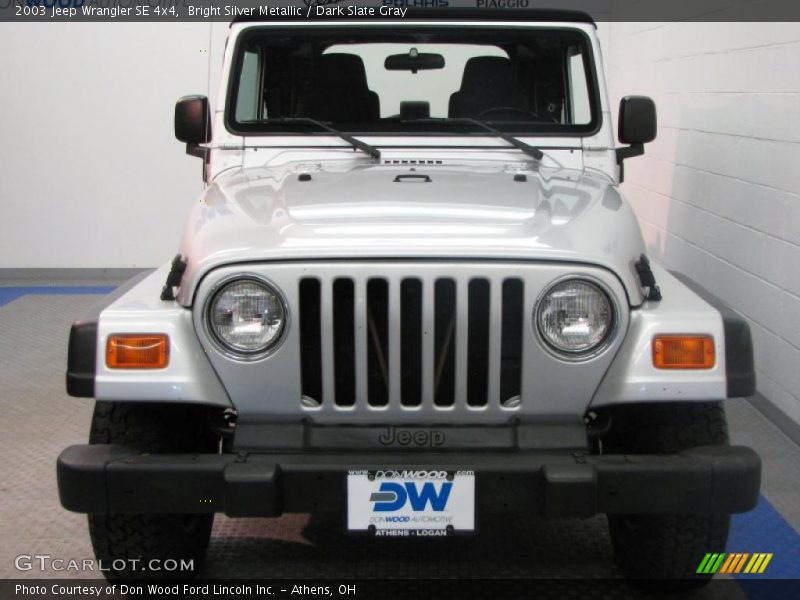 Bright Silver Metallic / Dark Slate Gray 2003 Jeep Wrangler SE 4x4