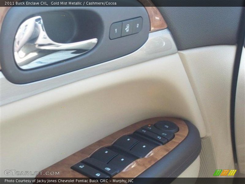 Gold Mist Metallic / Cashmere/Cocoa 2011 Buick Enclave CXL