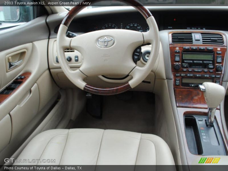 Aspen Green Pearl / Ivory 2003 Toyota Avalon XLS