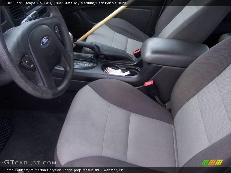 Silver Metallic / Medium/Dark Pebble Beige 2005 Ford Escape XLS 4WD