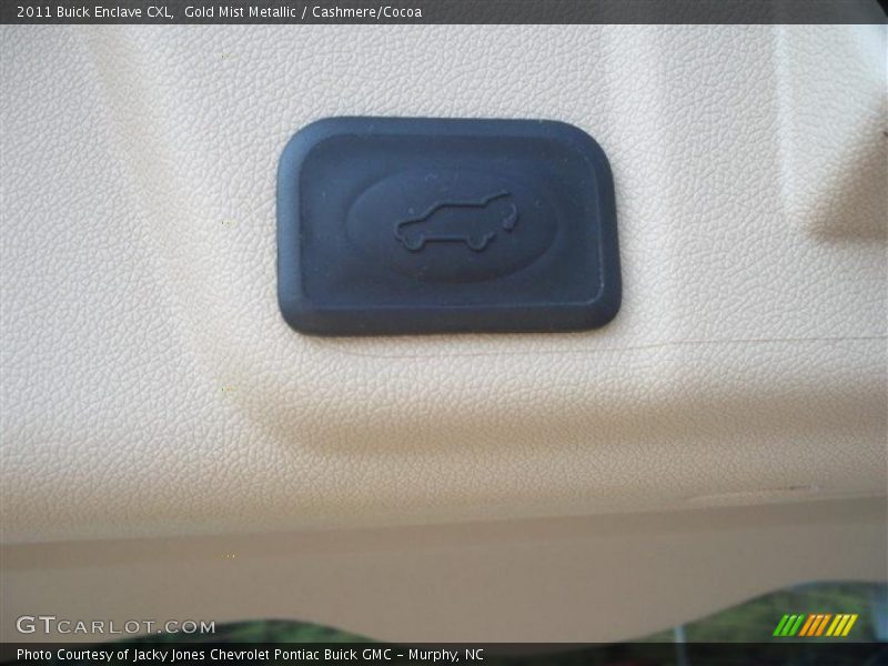 Gold Mist Metallic / Cashmere/Cocoa 2011 Buick Enclave CXL