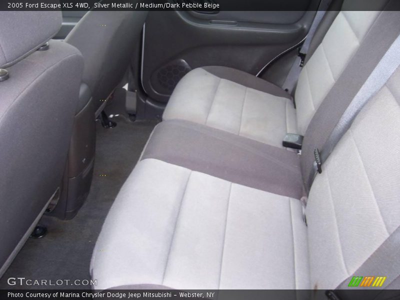 Silver Metallic / Medium/Dark Pebble Beige 2005 Ford Escape XLS 4WD