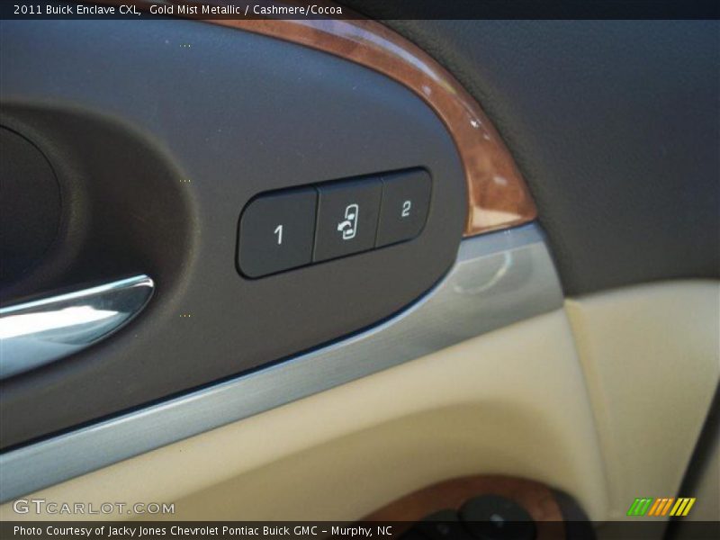 Gold Mist Metallic / Cashmere/Cocoa 2011 Buick Enclave CXL