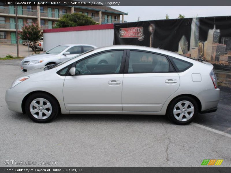 Millenium Silver Metallic / Gray/Burgundy 2005 Toyota Prius Hybrid