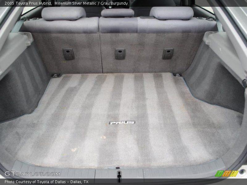 Millenium Silver Metallic / Gray/Burgundy 2005 Toyota Prius Hybrid