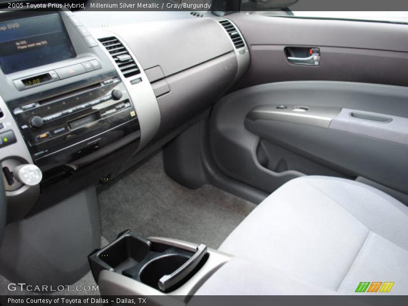 Millenium Silver Metallic / Gray/Burgundy 2005 Toyota Prius Hybrid