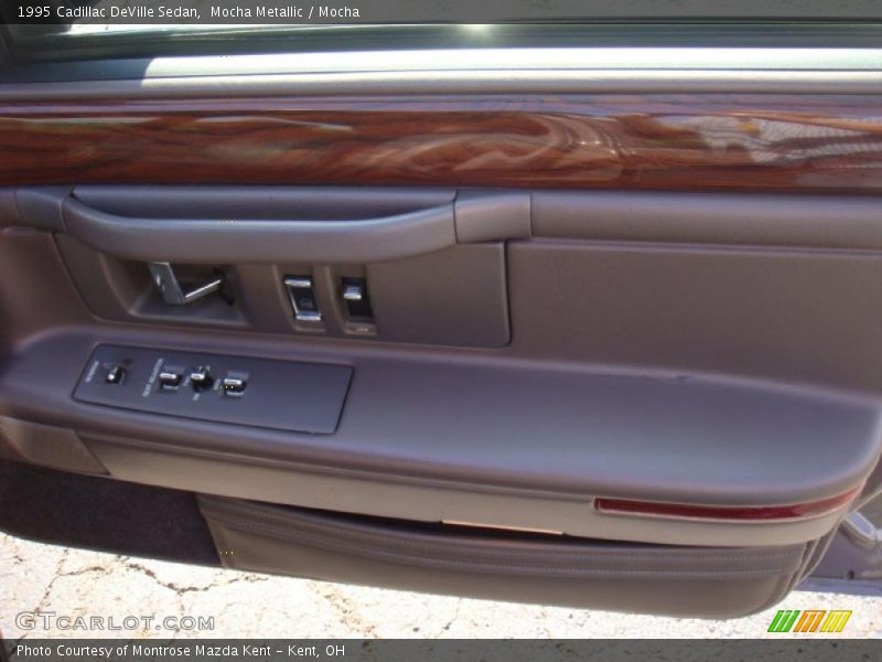 Mocha Metallic / Mocha 1995 Cadillac DeVille Sedan