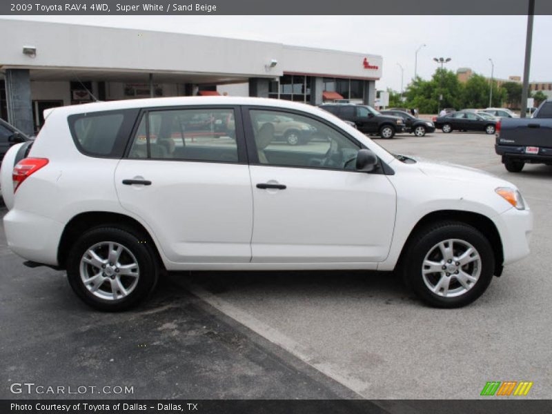 Super White / Sand Beige 2009 Toyota RAV4 4WD