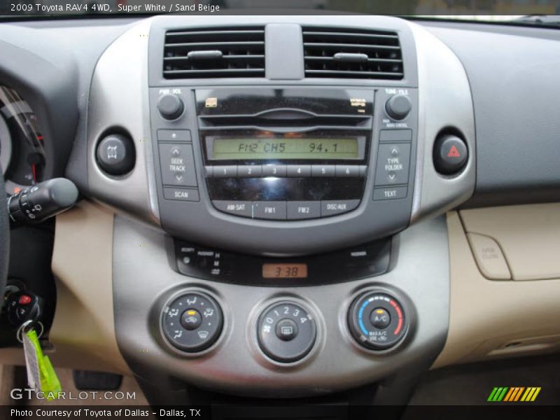 Super White / Sand Beige 2009 Toyota RAV4 4WD