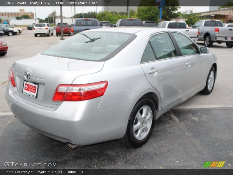 Classic Silver Metallic / Ash 2009 Toyota Camry LE V6