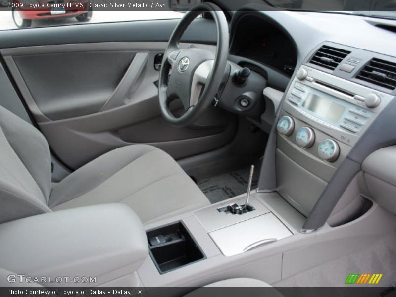 Classic Silver Metallic / Ash 2009 Toyota Camry LE V6