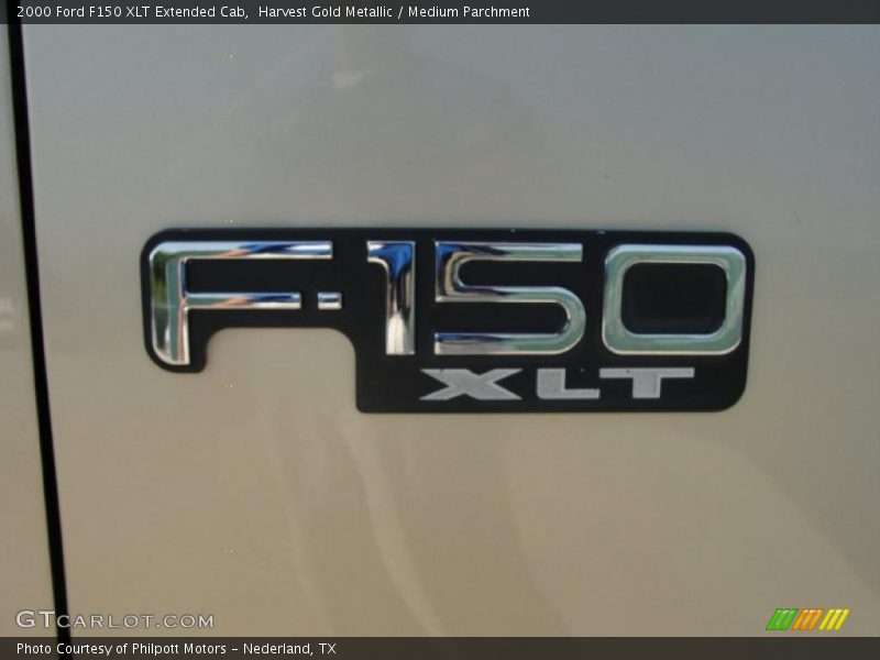 Harvest Gold Metallic / Medium Parchment 2000 Ford F150 XLT Extended Cab
