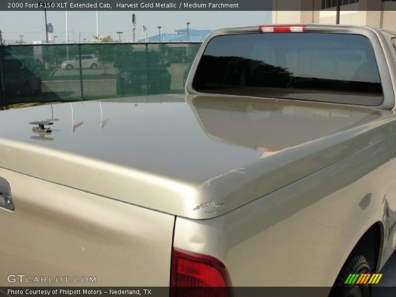 Harvest Gold Metallic / Medium Parchment 2000 Ford F150 XLT Extended Cab