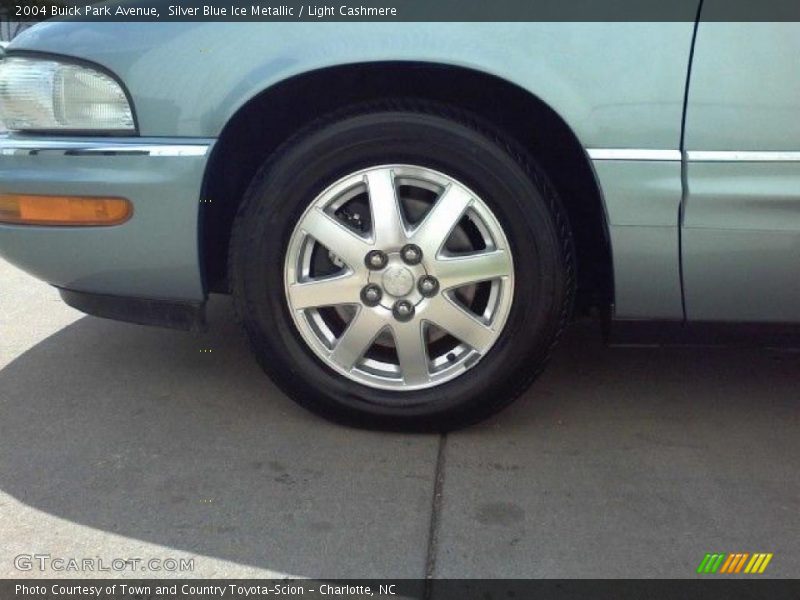 Silver Blue Ice Metallic / Light Cashmere 2004 Buick Park Avenue