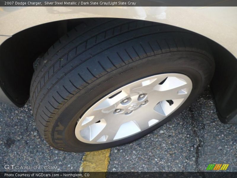 Silver Steel Metallic / Dark Slate Gray/Light Slate Gray 2007 Dodge Charger