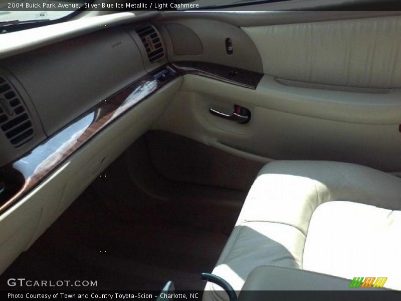 Silver Blue Ice Metallic / Light Cashmere 2004 Buick Park Avenue