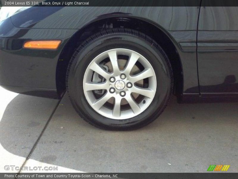 Black Onyx / Light Charcoal 2004 Lexus ES 330