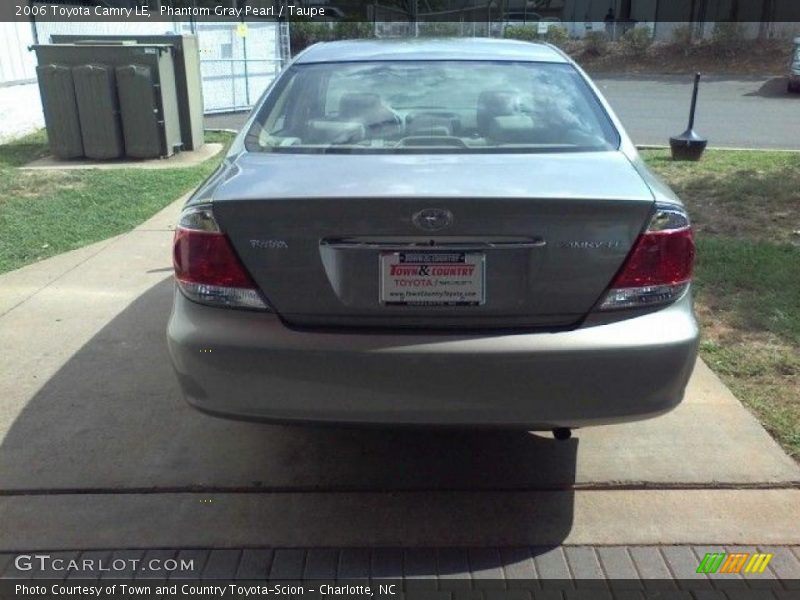 Phantom Gray Pearl / Taupe 2006 Toyota Camry LE