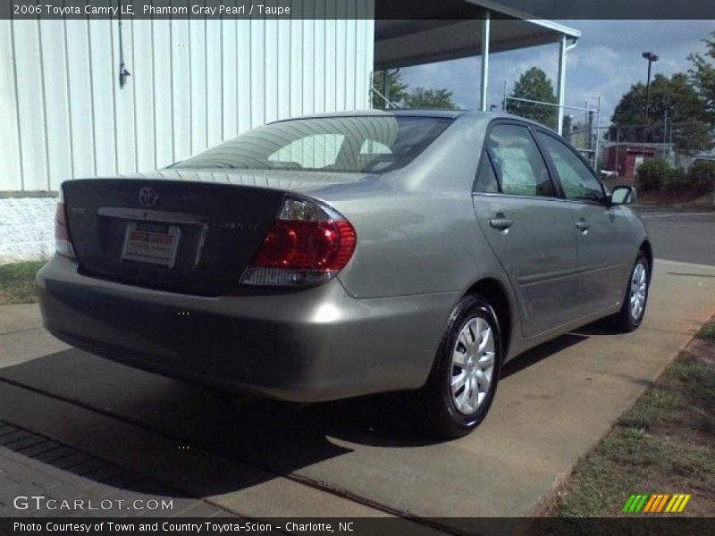 Phantom Gray Pearl / Taupe 2006 Toyota Camry LE