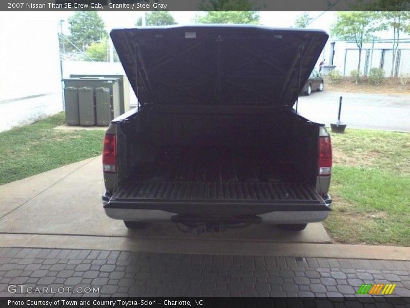 Granite / Steel Gray 2007 Nissan Titan SE Crew Cab