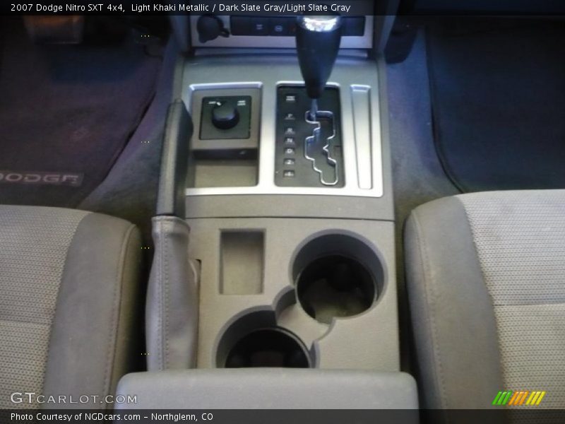 Light Khaki Metallic / Dark Slate Gray/Light Slate Gray 2007 Dodge Nitro SXT 4x4