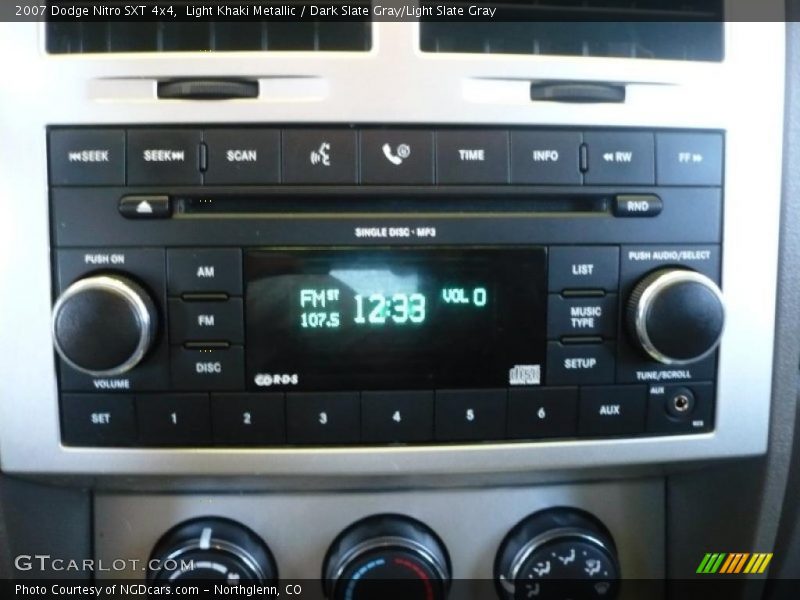 Light Khaki Metallic / Dark Slate Gray/Light Slate Gray 2007 Dodge Nitro SXT 4x4