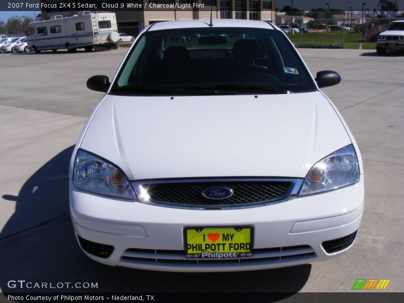 Cloud 9 White / Charcoal/Light Flint 2007 Ford Focus ZX4 S Sedan