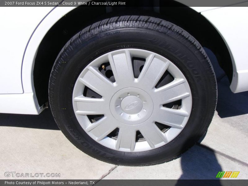 Cloud 9 White / Charcoal/Light Flint 2007 Ford Focus ZX4 S Sedan